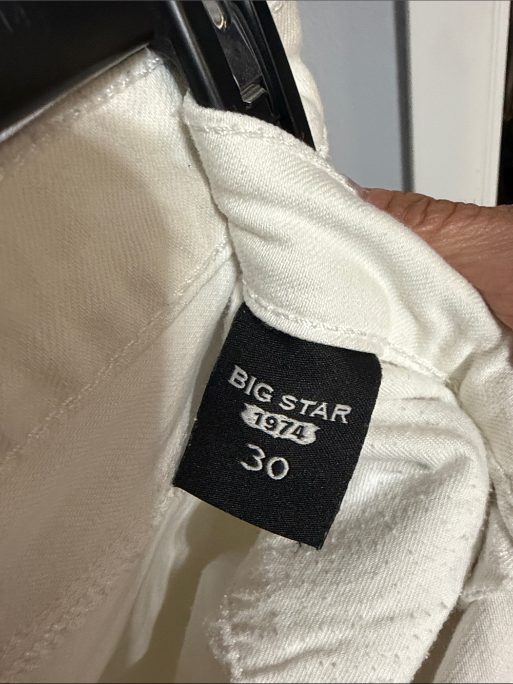 Big Star Remy Low Rise Fit White Jeans - Picture 6 of 7